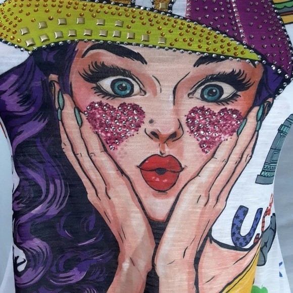 Graphic Rhinestone Blinged Short Sleeve Top Small Asymmetrical Hem Trendy Chic - Picture 3 of 7